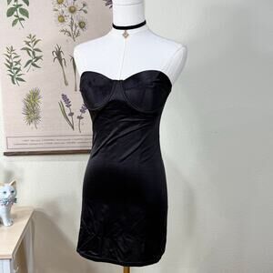 Vintage Black Satin Strapless Bodycon Mini Dress Sexy Romantic Goth Party 36B S